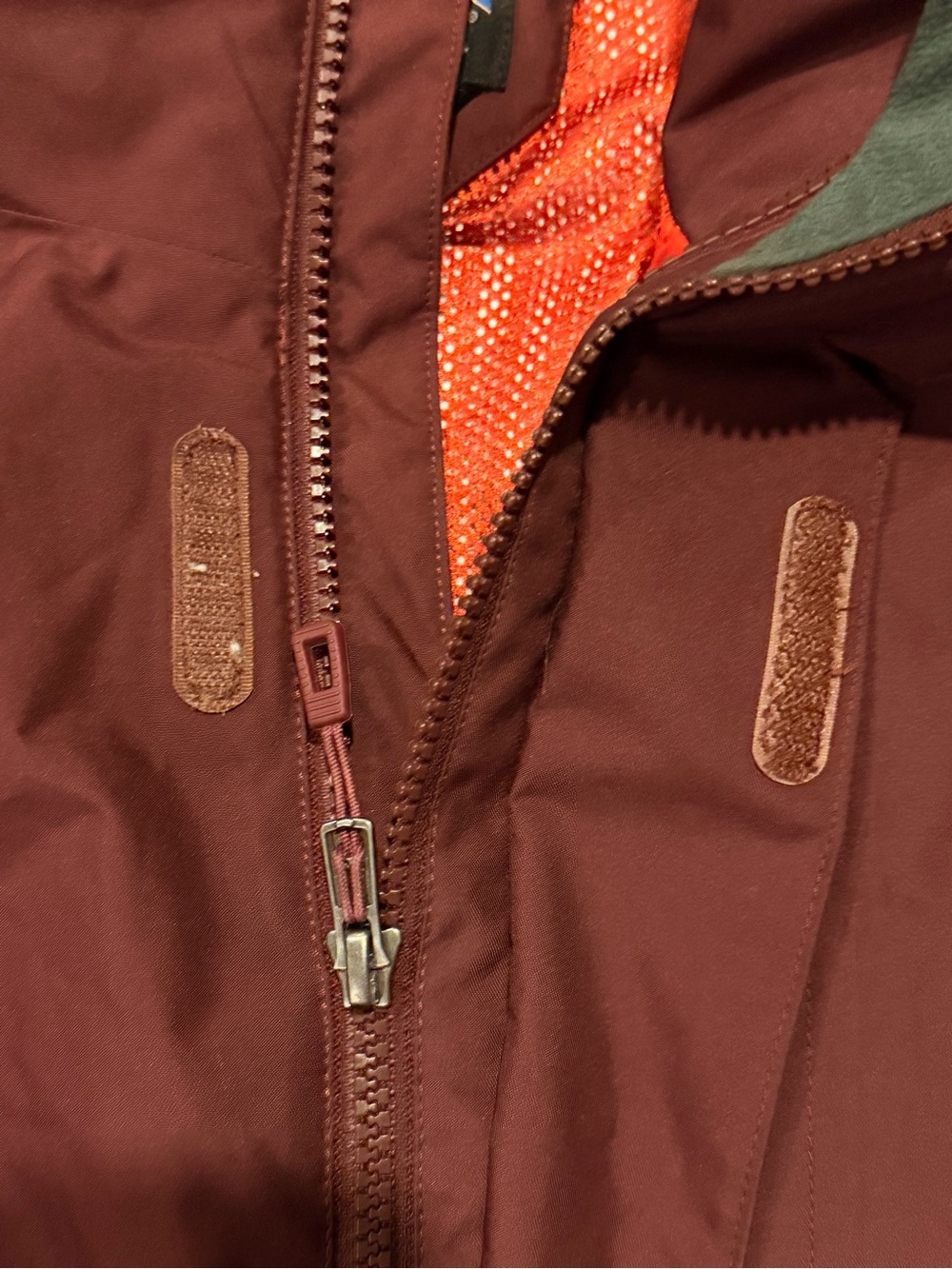 Patagonia Womens H2No RECCO Hooded Snowbelle Jacket Sz Large Red 31680 EUC - Picture 8 of 11